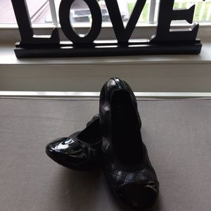 Childrens Place Flats